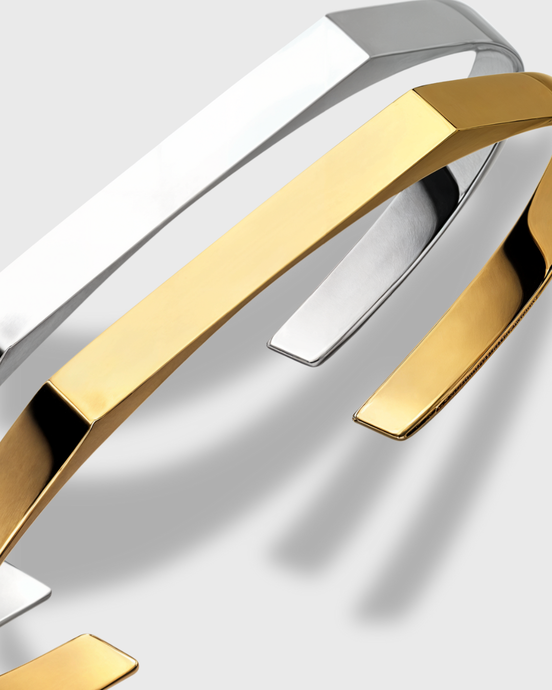 MontCaire Regis